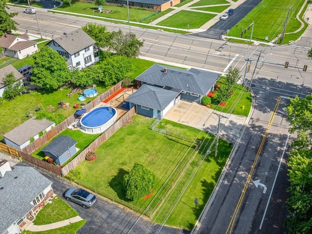 7922 Elm, MACHESNEY PARK, Illinois 61115, 3 Bedrooms Bedrooms, ,2 BathroomsBathrooms,House,For Sale,Elm,202603726