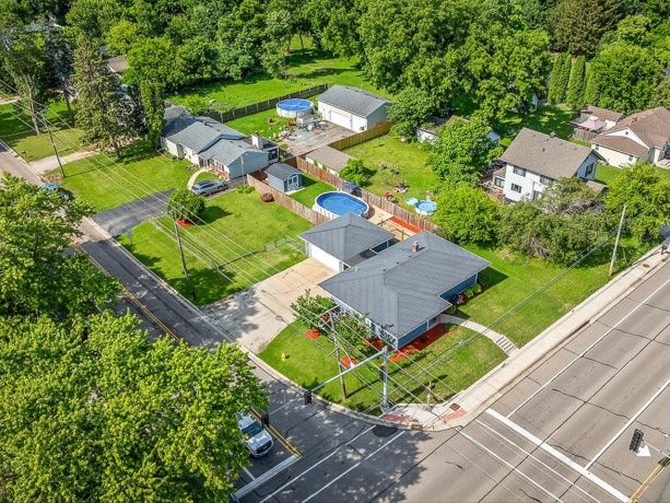 7922 Elm, MACHESNEY PARK, Illinois 61115, 3 Bedrooms Bedrooms, ,2 BathroomsBathrooms,House,For Sale,Elm,202603726
