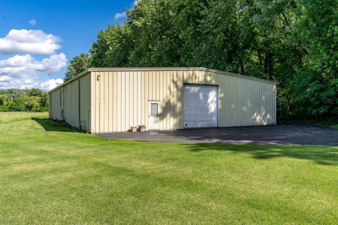 7889 Shaw, BELVIDERE, Illinois 61008, 4 Bedrooms Bedrooms, ,3 BathroomsBathrooms,House,For Sale,Shaw,202603729