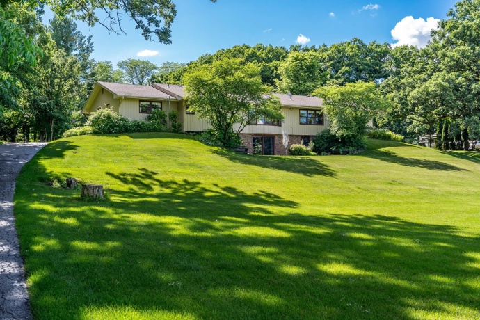 7889 Shaw, BELVIDERE, Illinois 61008, 4 Bedrooms Bedrooms, ,3 BathroomsBathrooms,House,For Sale,Shaw,202603729