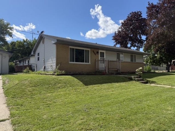 4111 Yale, ROCKFORD, Illinois 61109, 3 Bedrooms Bedrooms, ,2 BathroomsBathrooms,House,For Sale,Yale,202603731
