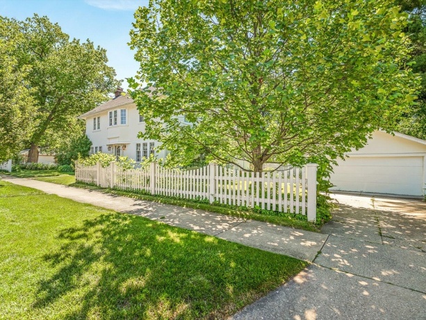 1841 Harlem, ROCKFORD, Illinois 61103, 5 Bedrooms Bedrooms, ,2 BathroomsBathrooms,House,For Sale,Harlem,202603733