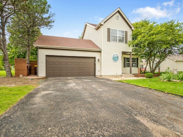 2006 Grandview, BELVIDERE, Illinois 61008, 3 Bedrooms Bedrooms, ,2 BathroomsBathrooms,House,For Sale,Grandview,202603737