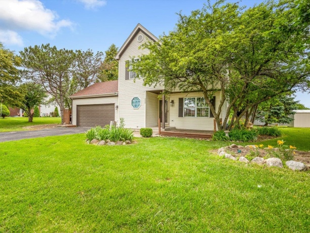 2006 Grandview, BELVIDERE, Illinois 61008, 3 Bedrooms Bedrooms, ,2 BathroomsBathrooms,House,For Sale,Grandview,202603737