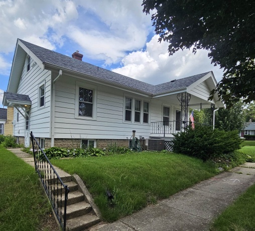1231 23RD, ROCKFORD, Illinois 61108, 3 Bedrooms Bedrooms, ,2 BathroomsBathrooms,House,For Sale,23RD,202603739