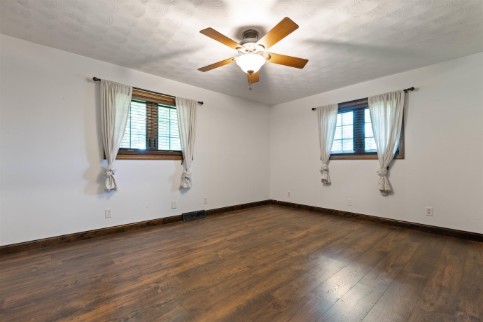 1048 Blind, CHANA, Illinois 61015, 3 Bedrooms Bedrooms, ,3 BathroomsBathrooms,House,For Sale,Blind,202603745