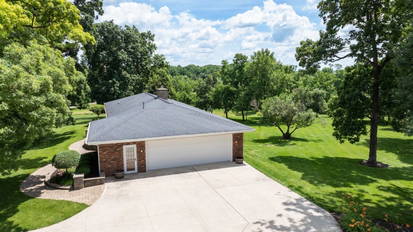 1048 Blind, CHANA, Illinois 61015, 3 Bedrooms Bedrooms, ,3 BathroomsBathrooms,House,For Sale,Blind,202603745