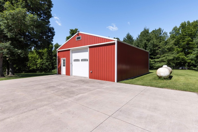 1048 Blind, CHANA, Illinois 61015, 3 Bedrooms Bedrooms, ,3 BathroomsBathrooms,House,For Sale,Blind,202603745