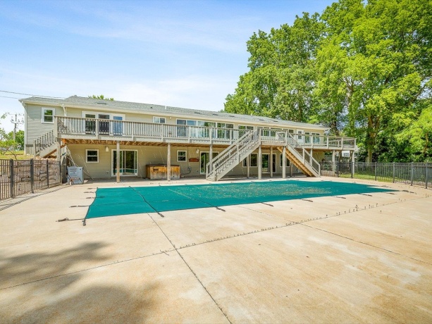235 West, BYRON, Illinois 61010, 5 Bedrooms Bedrooms, ,3 BathroomsBathrooms,House,For Sale,West,202603746