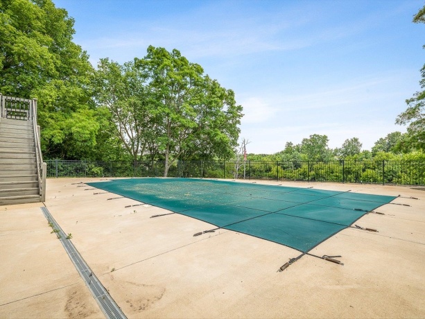 235 West, BYRON, Illinois 61010, 5 Bedrooms Bedrooms, ,3 BathroomsBathrooms,House,For Sale,West,202603746