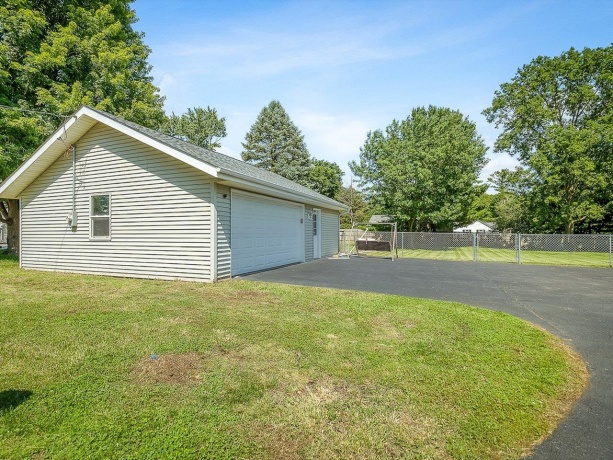 235 West, BYRON, Illinois 61010, 5 Bedrooms Bedrooms, ,3 BathroomsBathrooms,House,For Sale,West,202603746