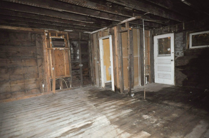 727 Chapel, OTTAWA, Illinois 61350, 3 Bedrooms Bedrooms, ,2 BathroomsBathrooms,House,For Sale,Chapel,202603748