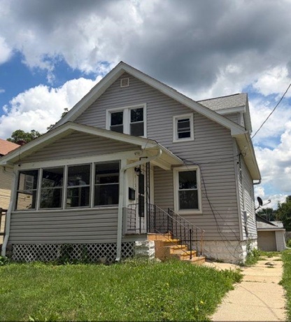 1122 17th, ROCKFORD, Illinois 61104, 3 Bedrooms Bedrooms, ,1 BathroomBathrooms,House,For Sale,17th,202603755