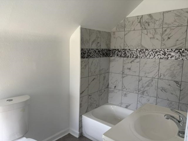 1122 17th, ROCKFORD, Illinois 61104, 3 Bedrooms Bedrooms, ,1 BathroomBathrooms,House,For Sale,17th,202603755