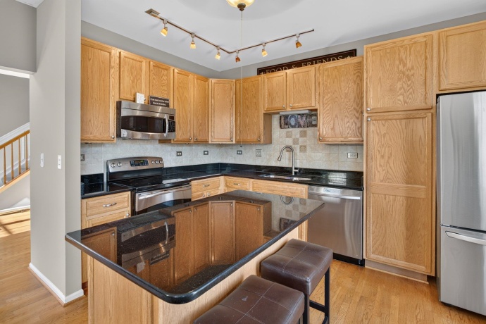 478 Peregrine, BARTLETT, Illinois 60103, 2 Bedrooms Bedrooms, ,2 BathroomsBathrooms,Condominium,For Sale,Peregrine,202603768