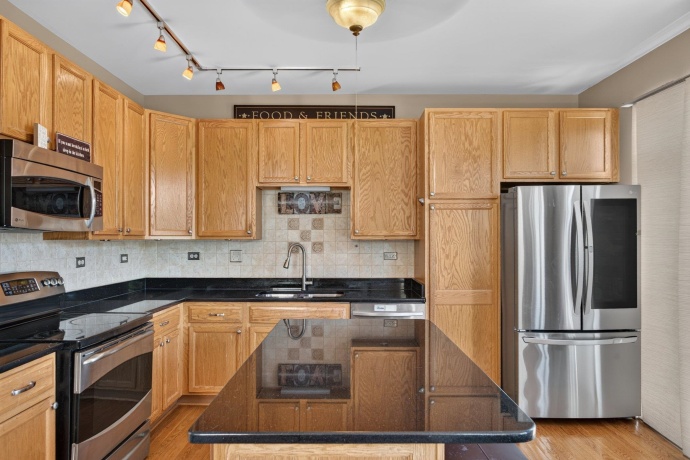 478 Peregrine, BARTLETT, Illinois 60103, 2 Bedrooms Bedrooms, ,2 BathroomsBathrooms,Condominium,For Sale,Peregrine,202603768