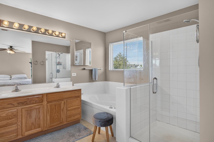 478 Peregrine, BARTLETT, Illinois 60103, 2 Bedrooms Bedrooms, ,2 BathroomsBathrooms,Condominium,For Sale,Peregrine,202603768