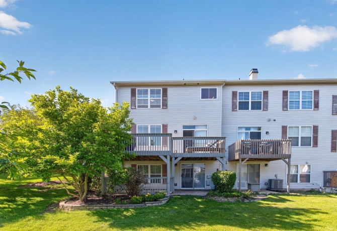 478 Peregrine, BARTLETT, Illinois 60103, 2 Bedrooms Bedrooms, ,2 BathroomsBathrooms,Condominium,For Sale,Peregrine,202603768