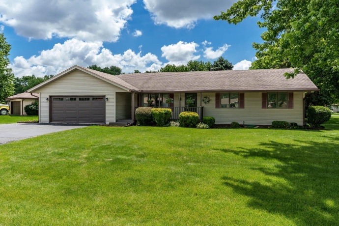 7431 FARVIEW, CHERRY VALLEY, Illinois 61016, 3 Bedrooms Bedrooms, ,3 BathroomsBathrooms,House,For Sale,FARVIEW,202603766