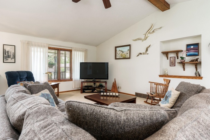 7431 FARVIEW, CHERRY VALLEY, Illinois 61016, 3 Bedrooms Bedrooms, ,3 BathroomsBathrooms,House,For Sale,FARVIEW,202603766