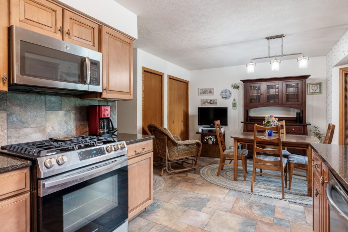 7431 FARVIEW, CHERRY VALLEY, Illinois 61016, 3 Bedrooms Bedrooms, ,3 BathroomsBathrooms,House,For Sale,FARVIEW,202603766
