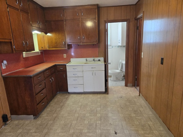 404 Oregon, POLO, Illinois 61064, 1 Bedroom Bedrooms, ,1 BathroomBathrooms,House,For Sale,Oregon,202603770