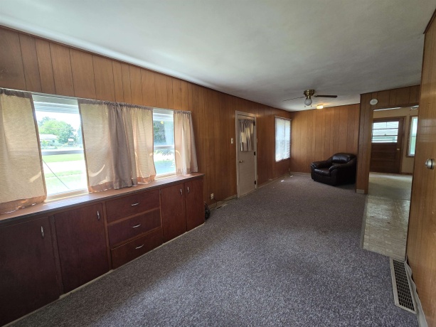 404 Oregon, POLO, Illinois 61064, 1 Bedroom Bedrooms, ,1 BathroomBathrooms,House,For Sale,Oregon,202603770