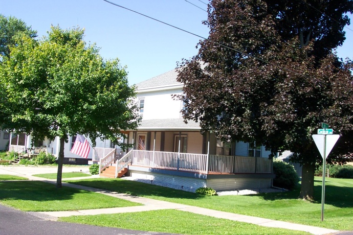 521 Cochran, MILLEDGEVILLE, Illinois 61051, 3 Bedrooms Bedrooms, ,1 BathroomBathrooms,House,For Sale,Cochran,202603772