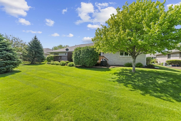 7148 Weathered Oak, ROCKFORD, Illinois 61107, 2 Bedrooms Bedrooms, ,2 BathroomsBathrooms,House,For Sale,Weathered Oak,202603773
