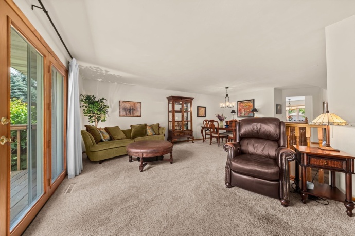 7148 Weathered Oak, ROCKFORD, Illinois 61107, 2 Bedrooms Bedrooms, ,2 BathroomsBathrooms,House,For Sale,Weathered Oak,202603773