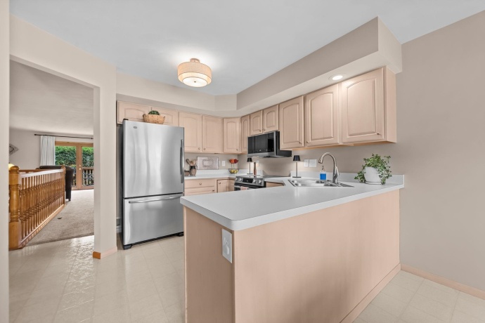 7148 Weathered Oak, ROCKFORD, Illinois 61107, 2 Bedrooms Bedrooms, ,2 BathroomsBathrooms,House,For Sale,Weathered Oak,202603773