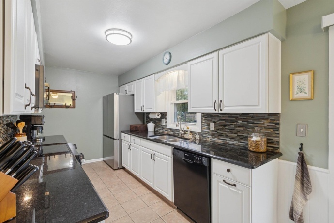9939 Gentian, MACHESNEY PARK, Illinois 61115, 3 Bedrooms Bedrooms, ,2 BathroomsBathrooms,House,For Sale,Gentian,202603453
