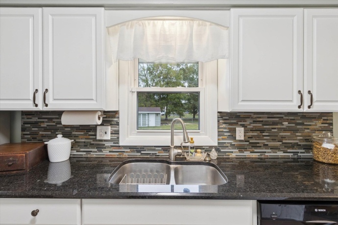 9939 Gentian, MACHESNEY PARK, Illinois 61115, 3 Bedrooms Bedrooms, ,2 BathroomsBathrooms,House,For Sale,Gentian,202603453