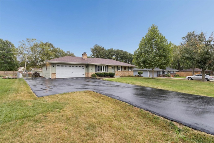 9939 Gentian, MACHESNEY PARK, Illinois 61115, 3 Bedrooms Bedrooms, ,2 BathroomsBathrooms,House,For Sale,Gentian,202603453