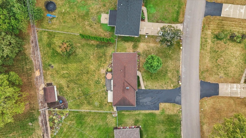 9939 Gentian, MACHESNEY PARK, Illinois 61115, 3 Bedrooms Bedrooms, ,2 BathroomsBathrooms,House,For Sale,Gentian,202603453