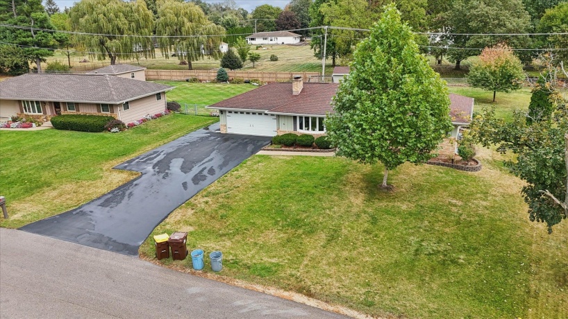 9939 Gentian, MACHESNEY PARK, Illinois 61115, 3 Bedrooms Bedrooms, ,2 BathroomsBathrooms,House,For Sale,Gentian,202603453
