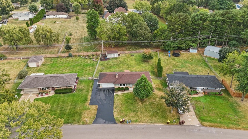 9939 Gentian, MACHESNEY PARK, Illinois 61115, 3 Bedrooms Bedrooms, ,2 BathroomsBathrooms,House,For Sale,Gentian,202603453