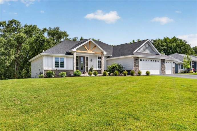6226 Hathaway, ROSCOE, Illinois 61073, 5 Bedrooms Bedrooms, ,3 BathroomsBathrooms,House,For Sale,Hathaway,202603756