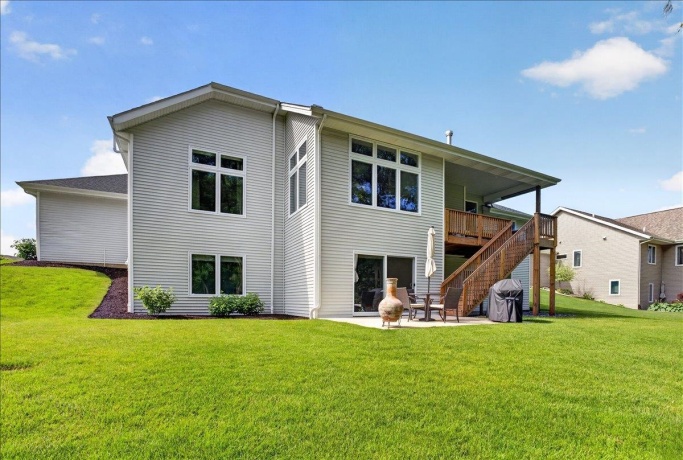 6226 Hathaway, ROSCOE, Illinois 61073, 5 Bedrooms Bedrooms, ,3 BathroomsBathrooms,House,For Sale,Hathaway,202603756