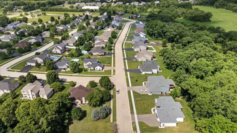 6226 Hathaway, ROSCOE, Illinois 61073, 5 Bedrooms Bedrooms, ,3 BathroomsBathrooms,House,For Sale,Hathaway,202603756