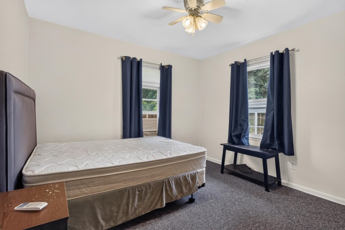 3519 Broadway, ROCKFORD, Illinois 61108, 2 Bedrooms Bedrooms, ,1 BathroomBathrooms,House,For Sale,Broadway,202603777