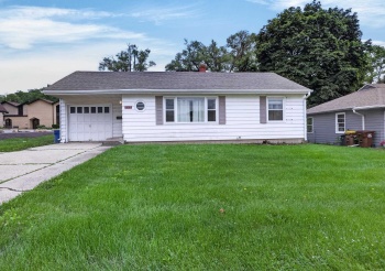 3519 Broadway, ROCKFORD, Illinois 61108, 2 Bedrooms Bedrooms, ,1 BathroomBathrooms,House,For Sale,Broadway,202603777