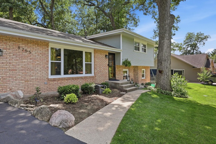 8755 Glacier, BYRON, Illinois 61010, 3 Bedrooms Bedrooms, ,2 BathroomsBathrooms,House,For Sale,Glacier,202603782