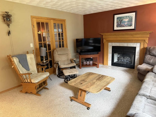 1891 Indian Springs, FREEPORT, Illinois 61032, 4 Bedrooms Bedrooms, ,2 BathroomsBathrooms,House,For Sale,Indian Springs,202603783