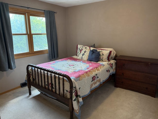 1891 Indian Springs, FREEPORT, Illinois 61032, 4 Bedrooms Bedrooms, ,2 BathroomsBathrooms,House,For Sale,Indian Springs,202603783