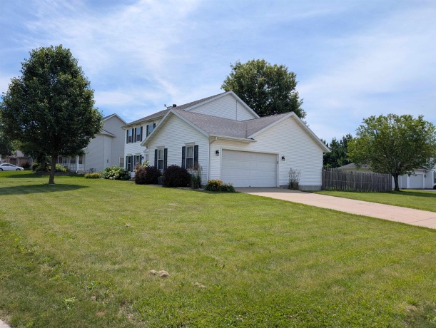 1891 Indian Springs, FREEPORT, Illinois 61032, 4 Bedrooms Bedrooms, ,2 BathroomsBathrooms,House,For Sale,Indian Springs,202603783