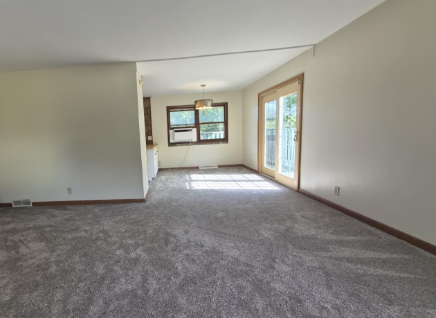 5773 Kirkwood, ROCKFORD, Illinois 61109, 4 Bedrooms Bedrooms, ,1 BathroomBathrooms,House,For Sale,Kirkwood,202603784