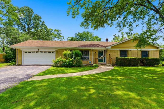 6231 Linden, LA GRANGE, Illinois 60525, 3 Bedrooms Bedrooms, ,1 BathroomBathrooms,House,For Sale,Linden,202603502