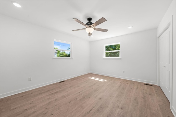 3569 Egan, LEAF RIVER, Illinois 61047, 2 Bedrooms Bedrooms, ,1 BathroomBathrooms,House,For Sale,Egan,202603786