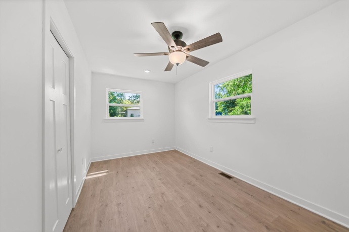 3569 Egan, LEAF RIVER, Illinois 61047, 2 Bedrooms Bedrooms, ,1 BathroomBathrooms,House,For Sale,Egan,202603786